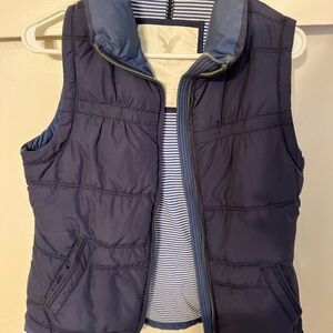American Eagle Navy Puffer Vest with Striped Lining